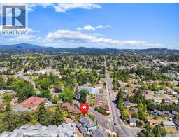 101 3916 Carey Rd, Saanich, BC V8Z4E2 Photo 36