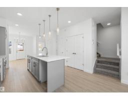 20715 43 Av Nw, Edmonton, AB T6M3E9 Photo 9