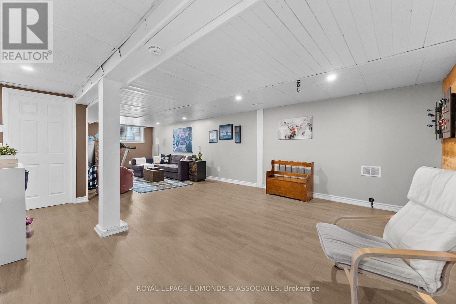 530 ALFRED STREET - Image 29
