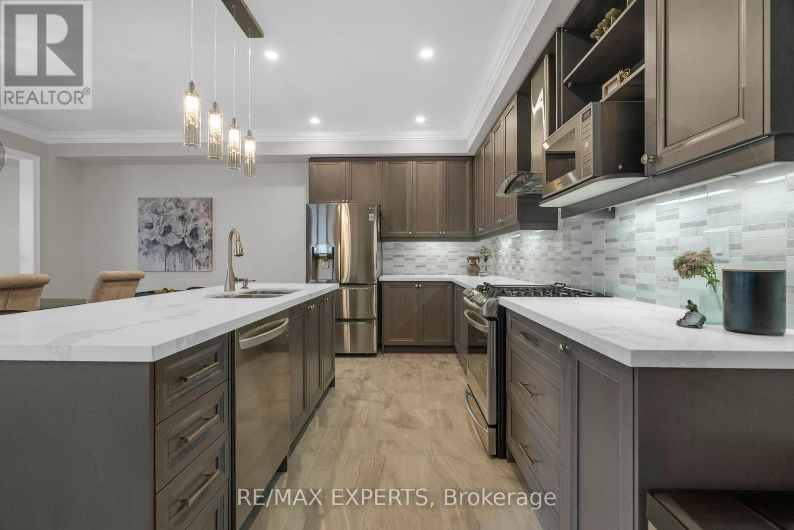 92 ROBB THOMPSON ROAD - 11
