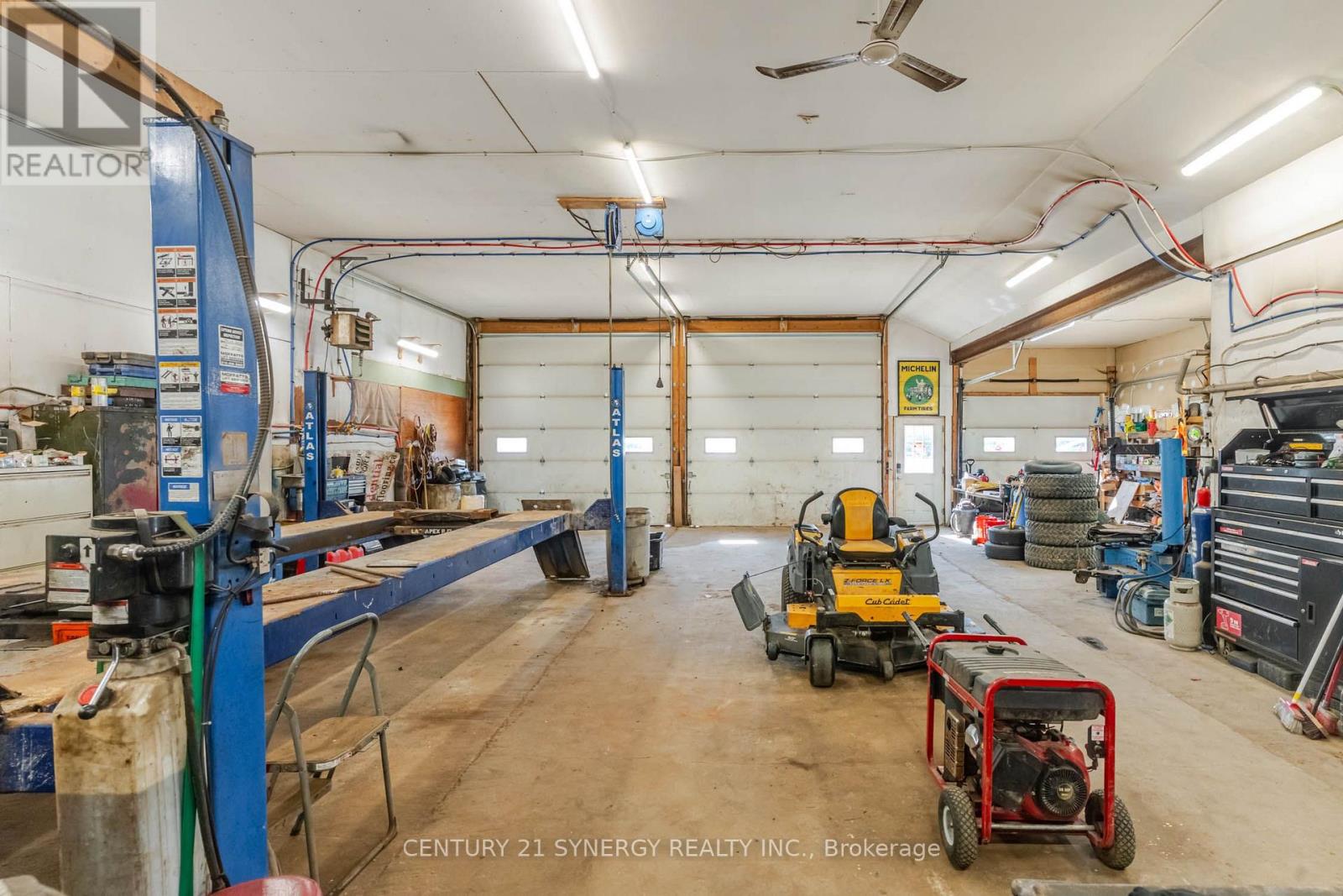 15839 Highway 7 Highway — photo 39