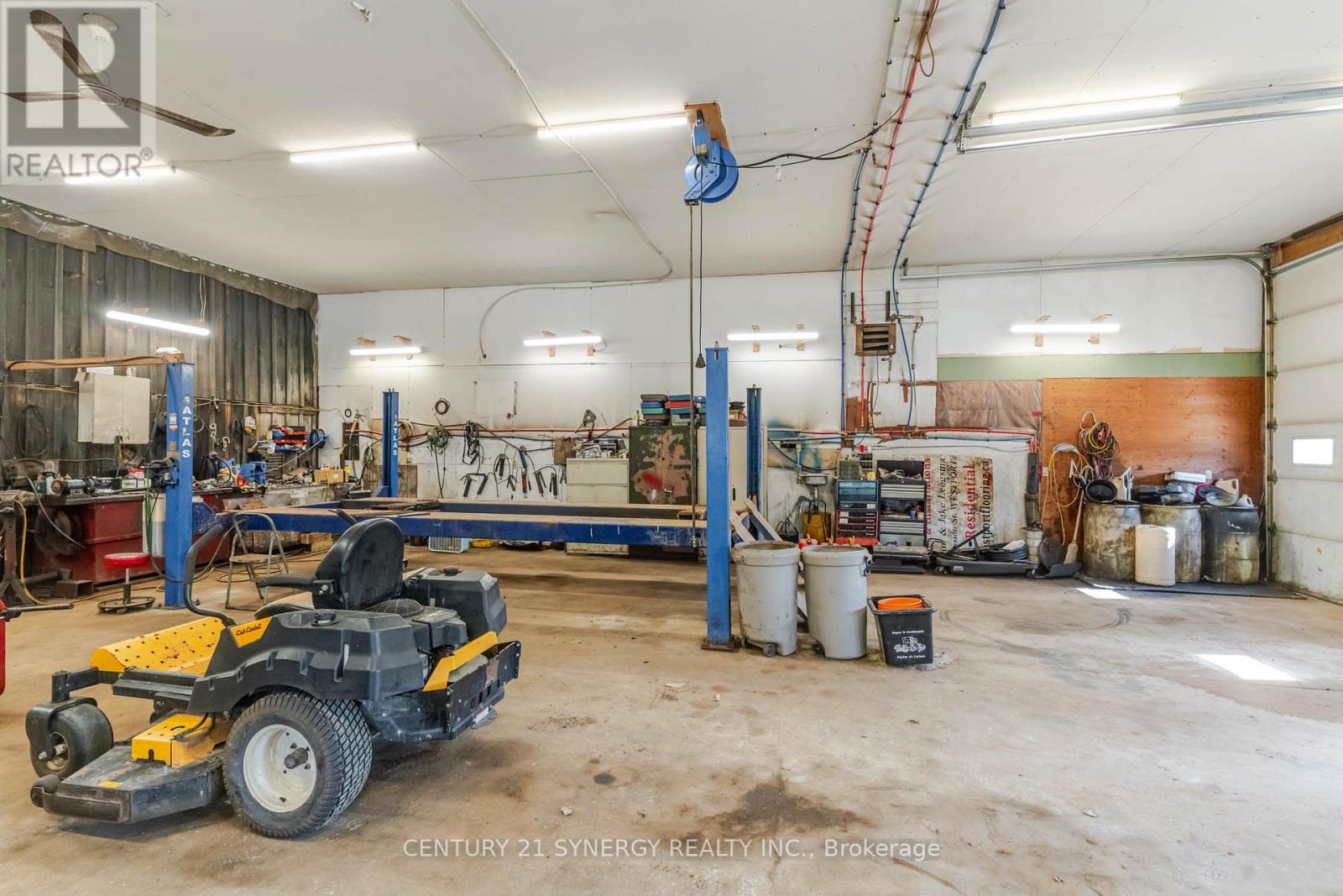 15839 Highway 7 Highway — photo 40