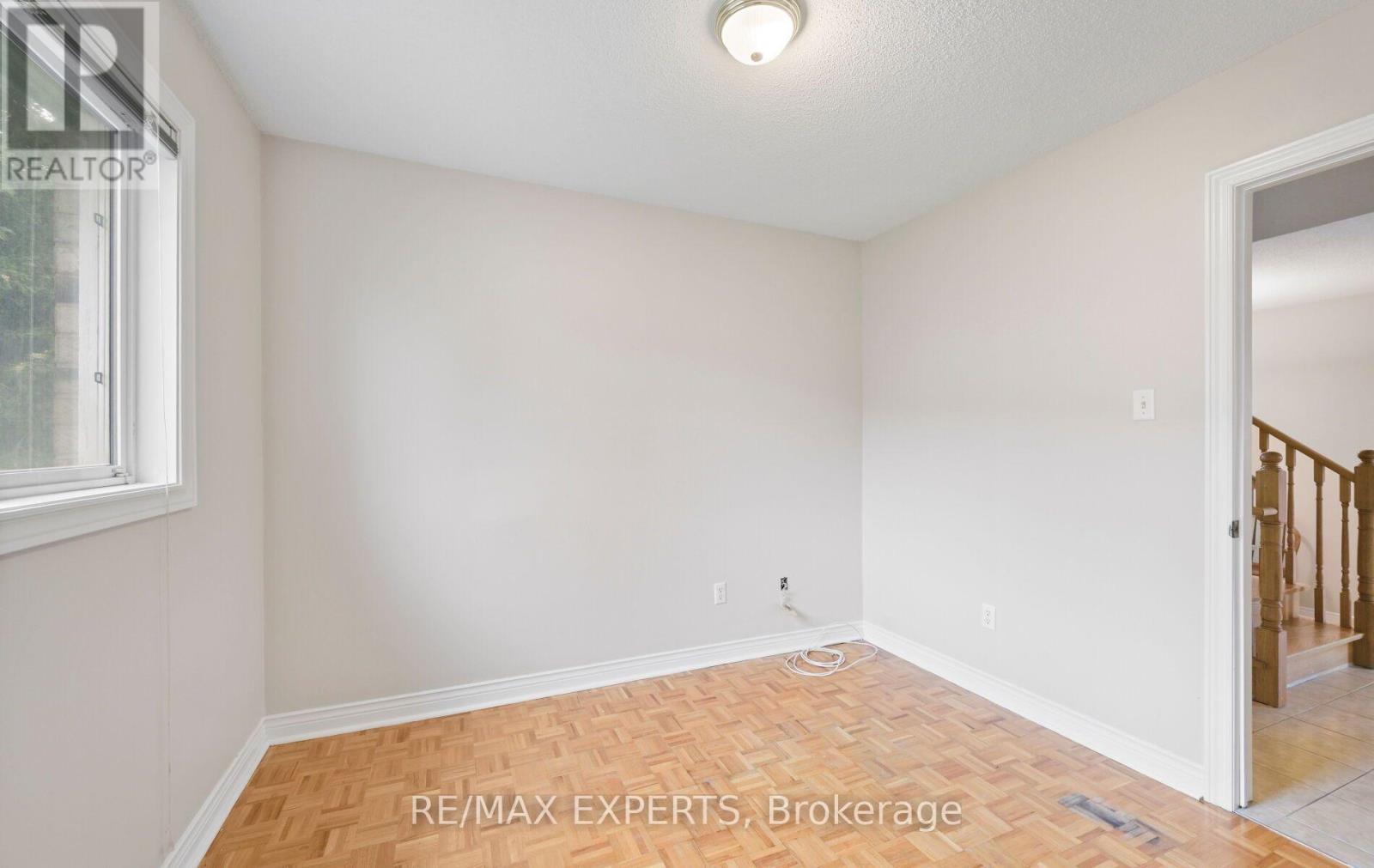 13 PAULETTE WAY - 23