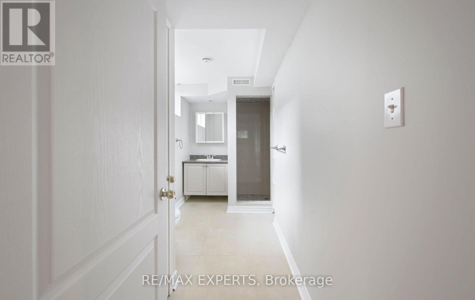 13 PAULETTE WAY - Image 38