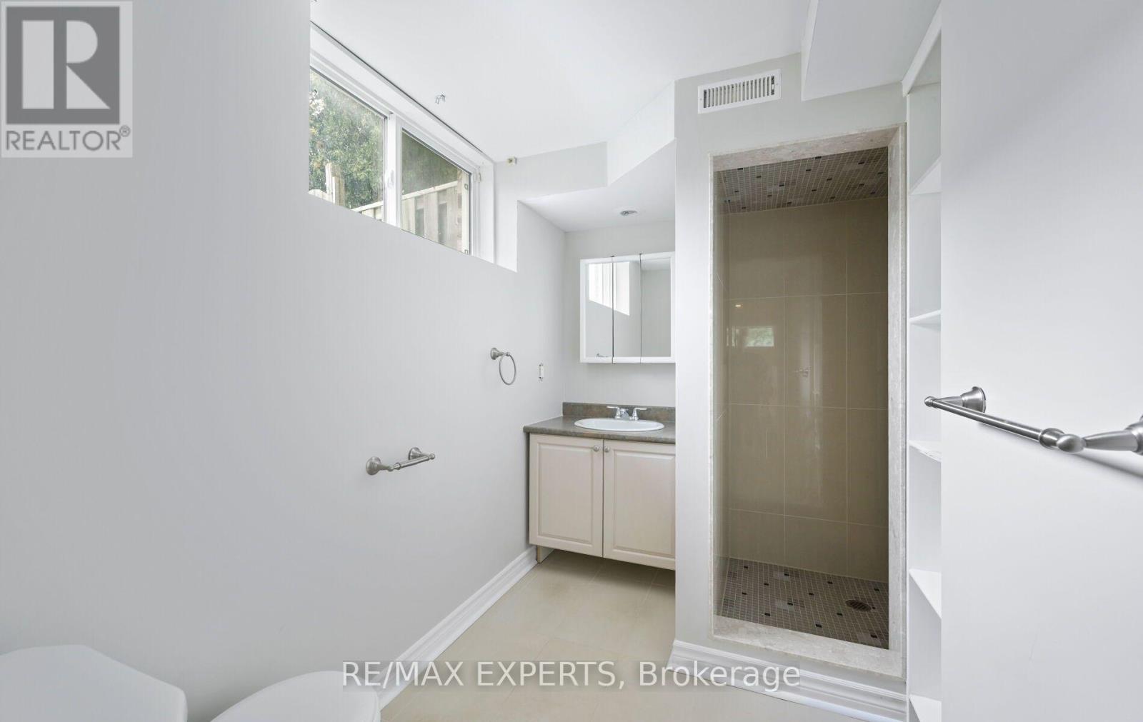 13 PAULETTE WAY - Image 39