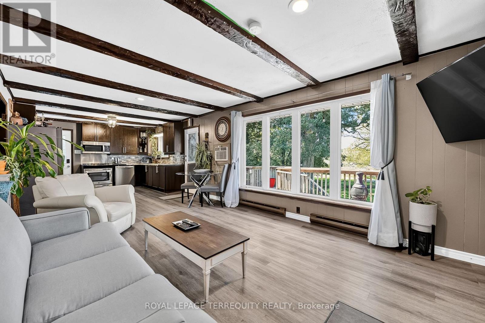 135 IZUMI WAY - 23