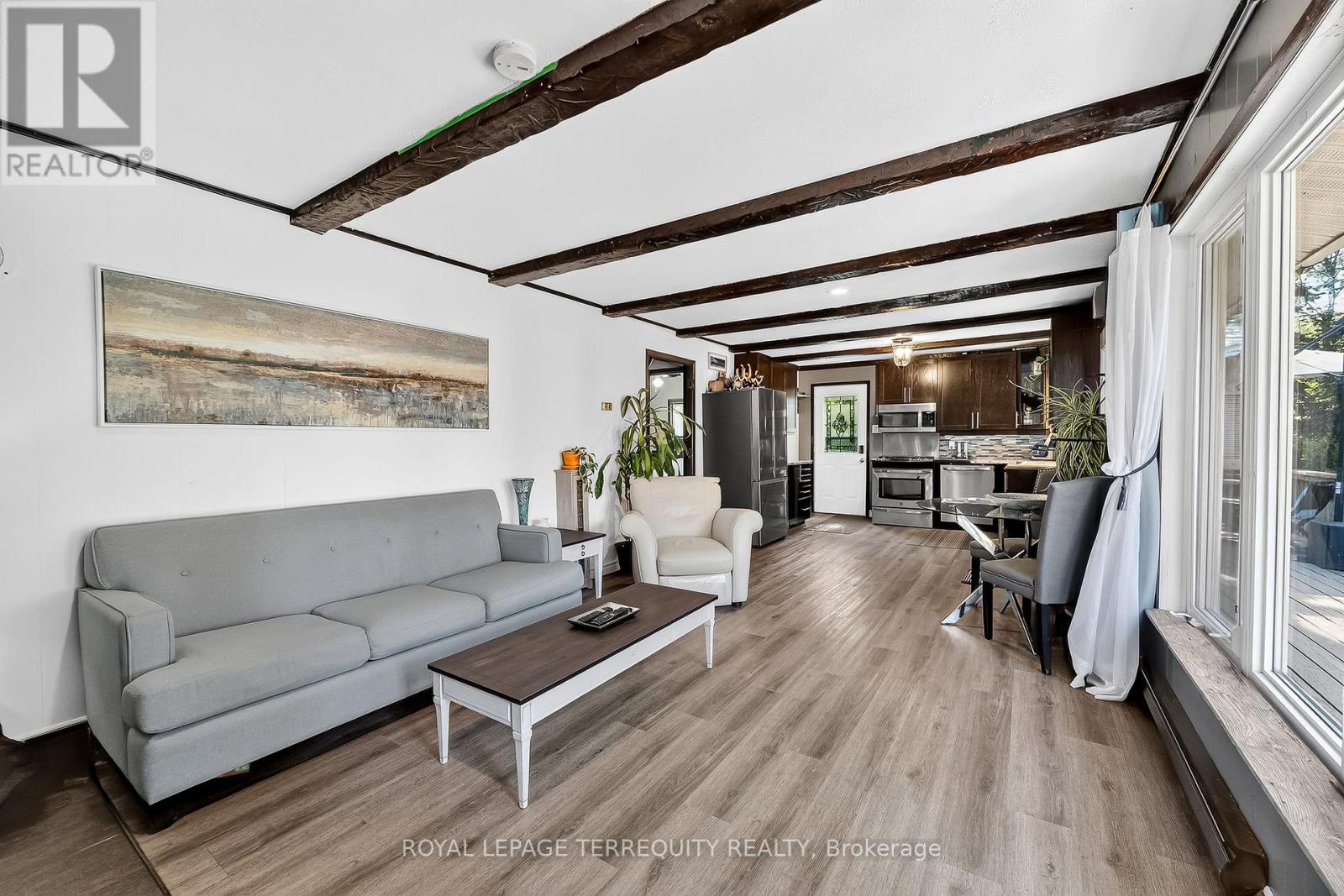 135 IZUMI WAY - Image 24