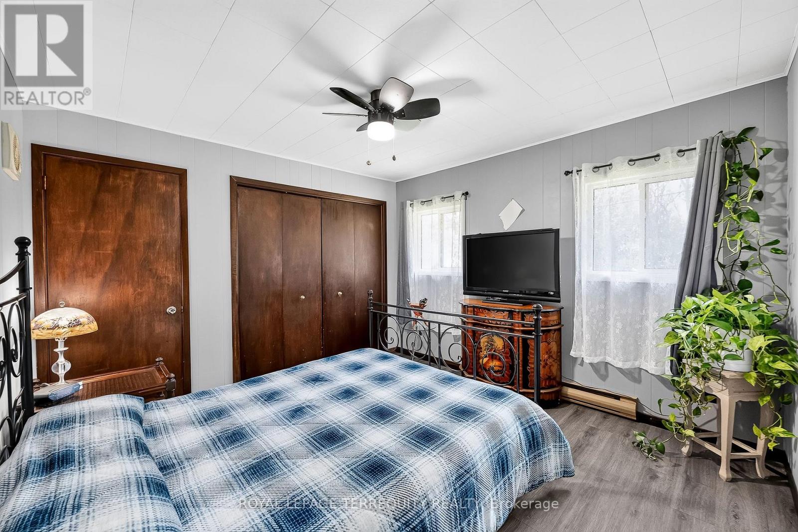 135 IZUMI WAY - 28