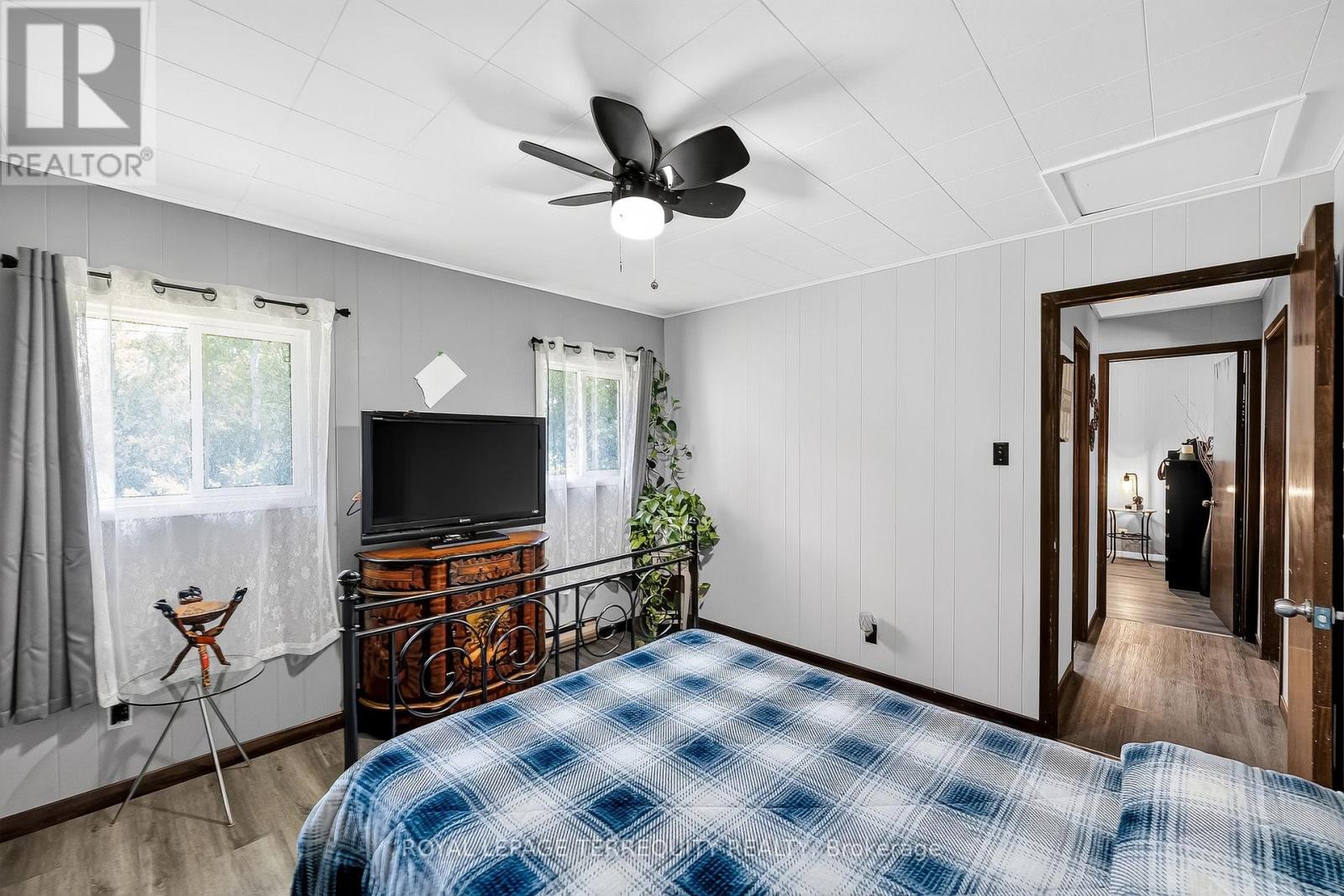 135 IZUMI WAY - 29