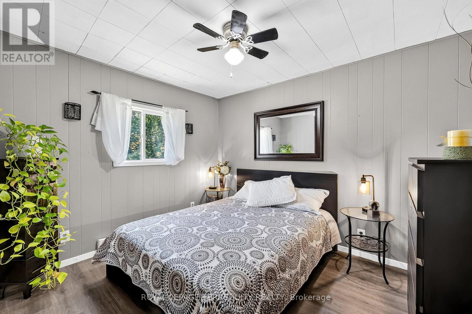 135 IZUMI WAY - 30