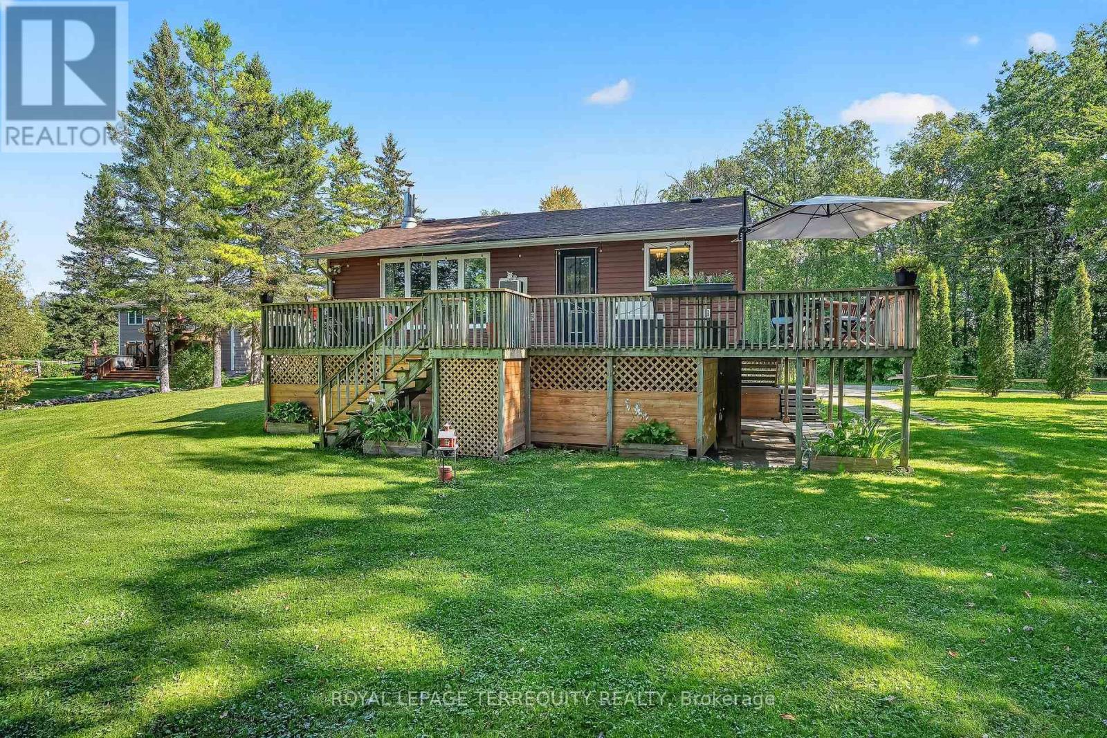 135 IZUMI WAY - 36