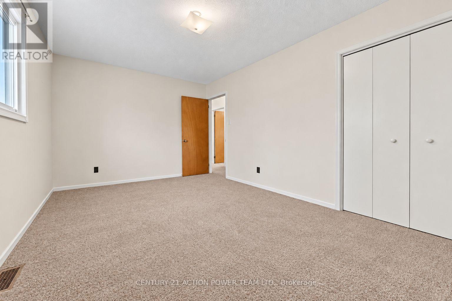3 Bed, 2 Bath House for Sale in Ottawa – 1349 BELCOURT BOULEVARD S, Ottawa – MLS# X13745196 - Image 19