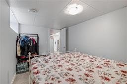 1369 Ravelston Avenue, Winnipeg, MB R2C1W6 Photo 30