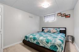 1369 Ravelston Avenue, Winnipeg, MB R2C1W6 Photo 31