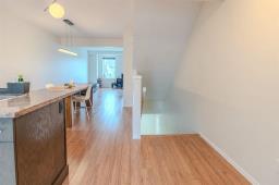 205 20 Ancaster Gate, Winnipeg, MB R3Y0K1 Photo 7