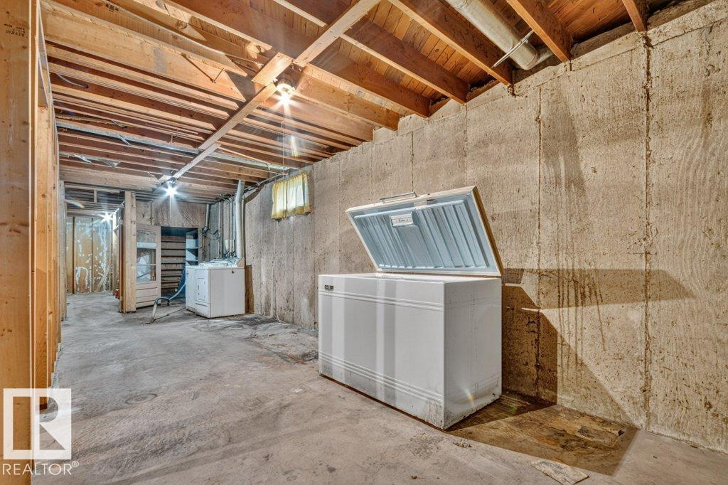 12705 87 ST NW - 17