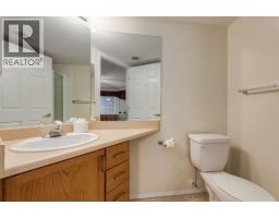 3204, 3204 Sienna Park Green Sw, Calgary, AB T3H3N7 Photo 25