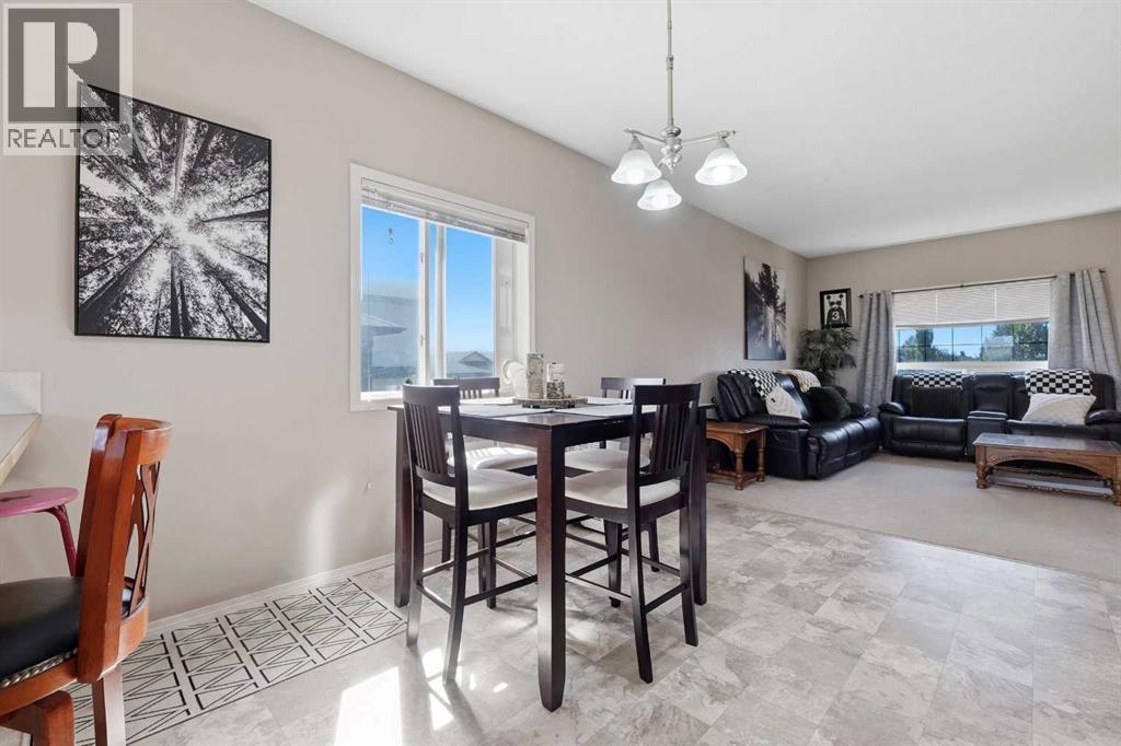 Listing photo – 228 Jenner Crescent, Red Deer