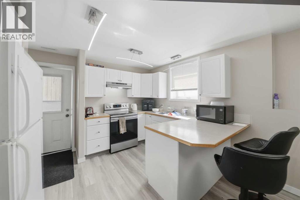 Listing photo – 228 Jenner Crescent, Red Deer