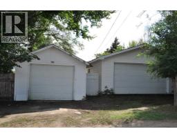 646 7 Street Se, Medicine Hat, AB T1A1K4 Photo 8