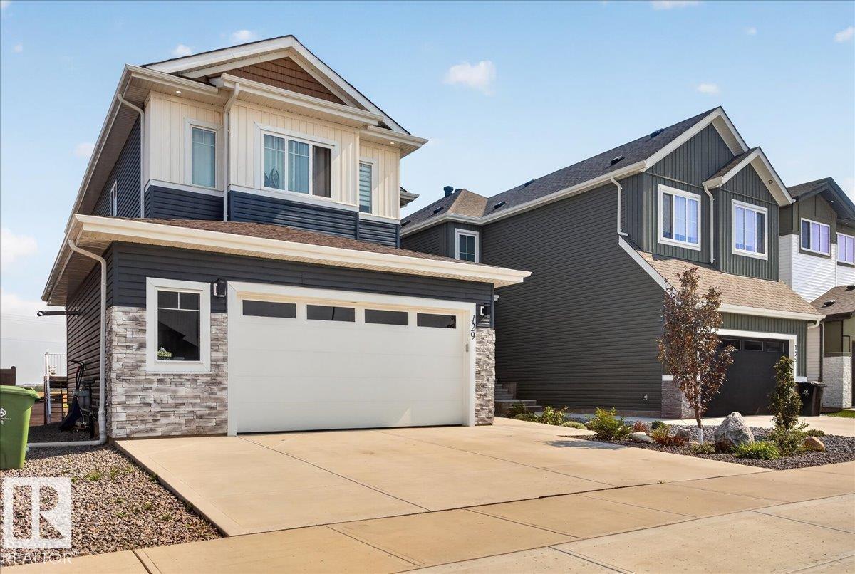 129 Starling Way, South Fort — photo 4 of 30: Property photo