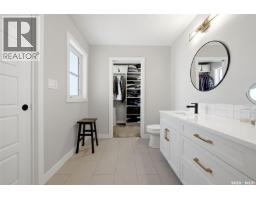 715 3rd Avenue, Pilot Butte, SK S0G3Z0 Photo 25