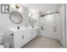715 3rd Avenue, Pilot Butte, SK S0G3Z0 Photo 24