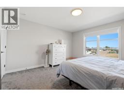 715 3rd Avenue, Pilot Butte, SK S0G3Z0 Photo 22