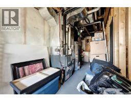 715 3rd Avenue, Pilot Butte, SK S0G3Z0 Photo 38
