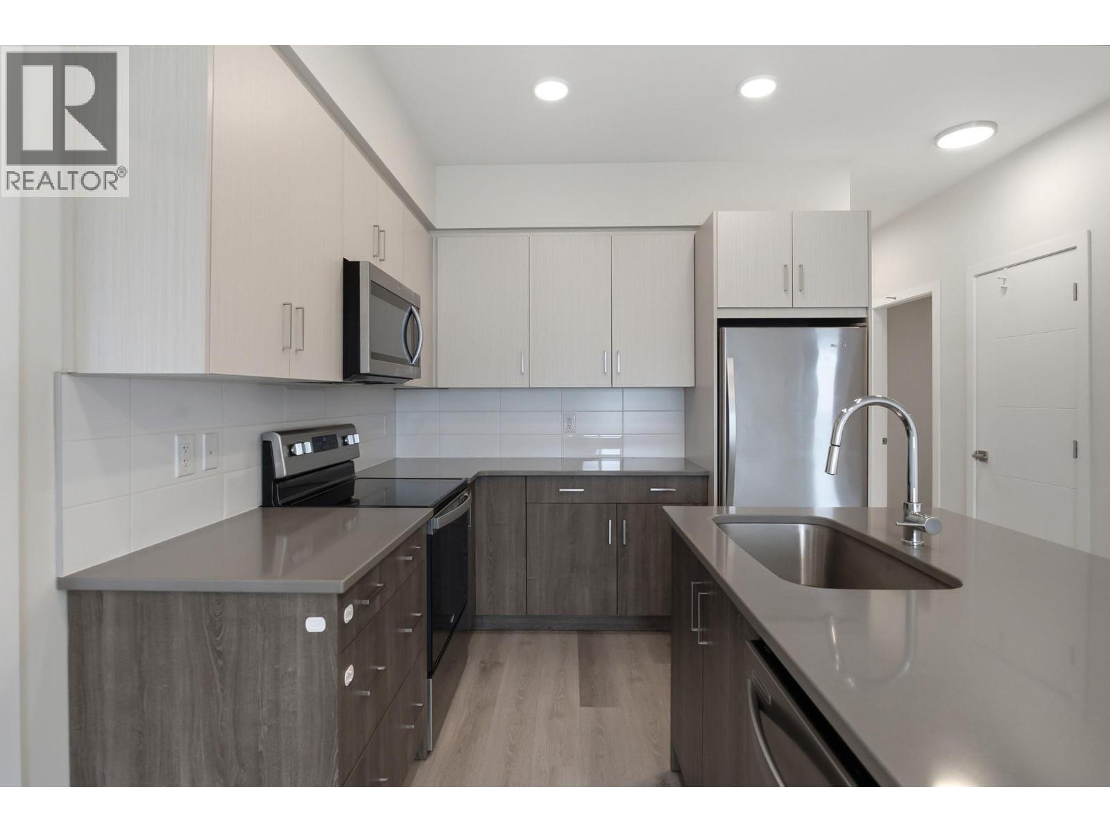 120 2301 Carrington Road, West Kelowna
