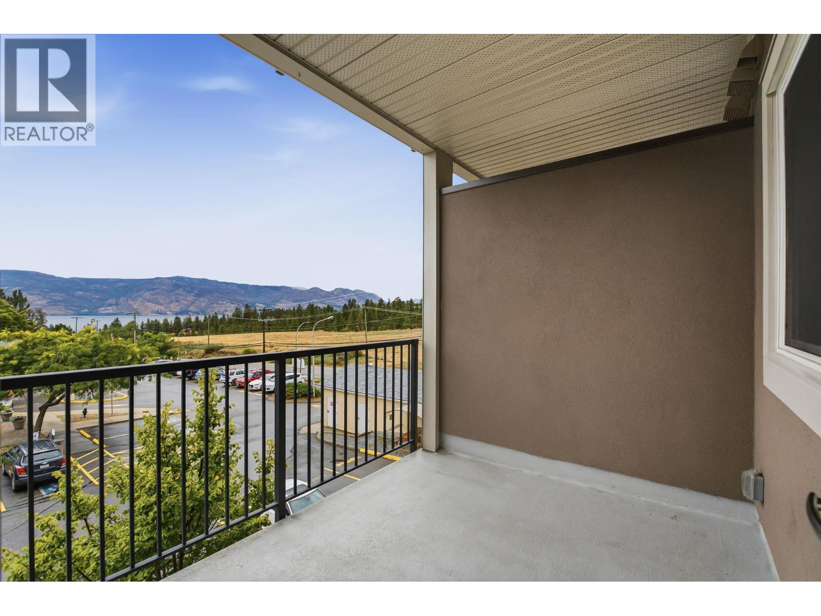 120 2301 Carrington Road, West Kelowna