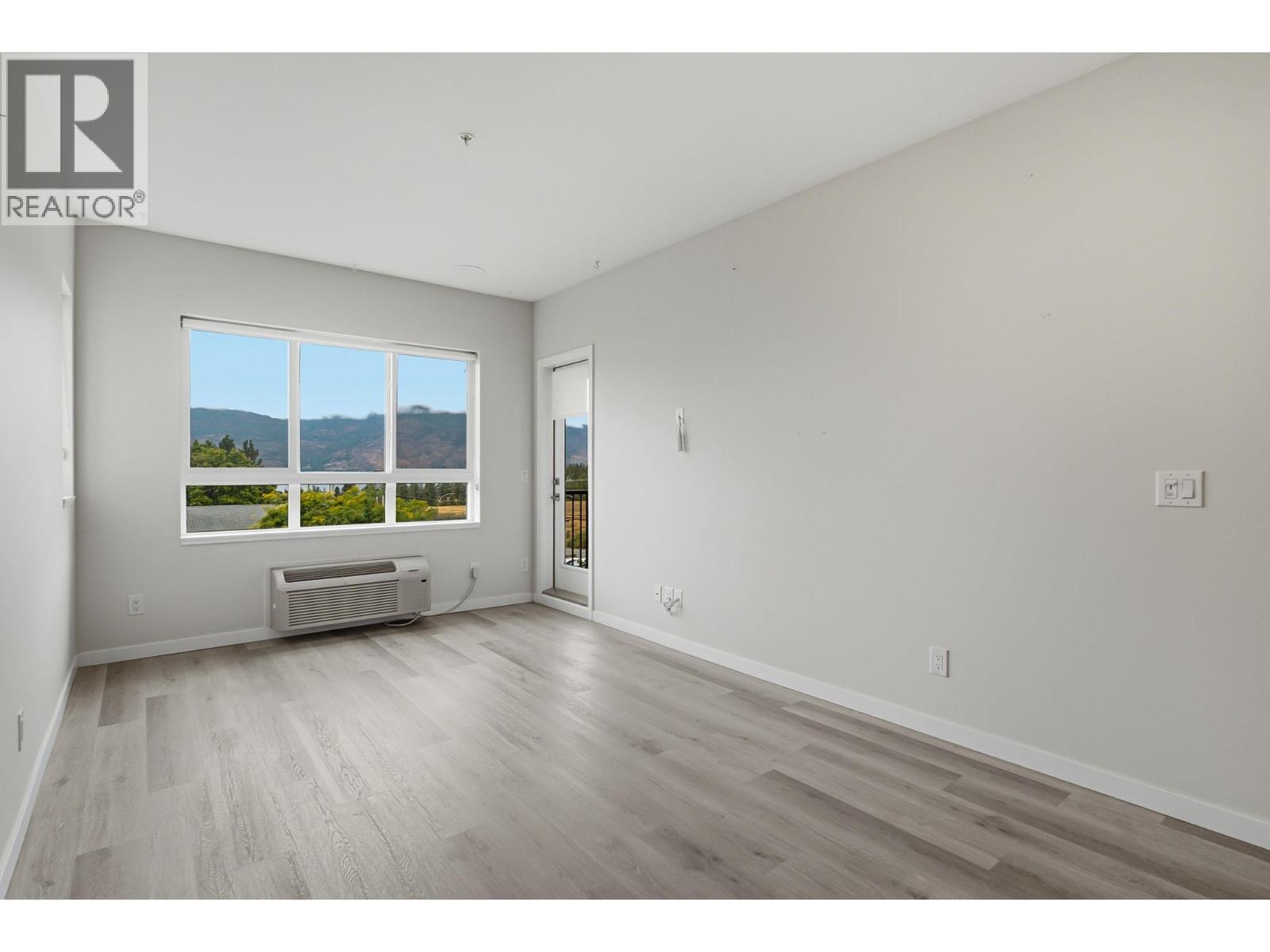 120 2301 Carrington Road, West Kelowna