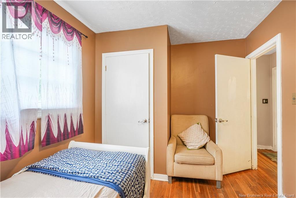 1019 York Street - Image 22