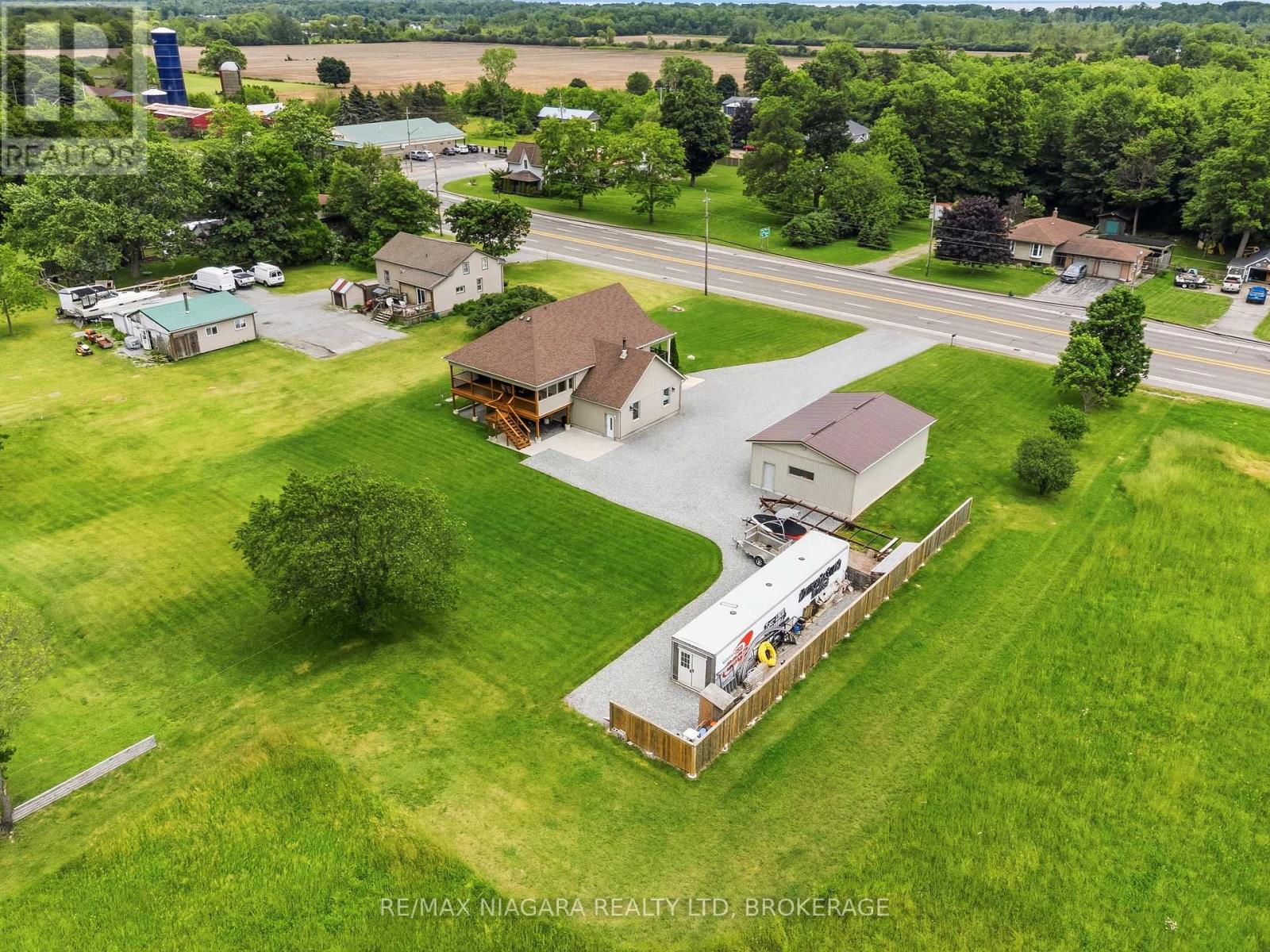 2876 3 HIGHWAY E - Image 39