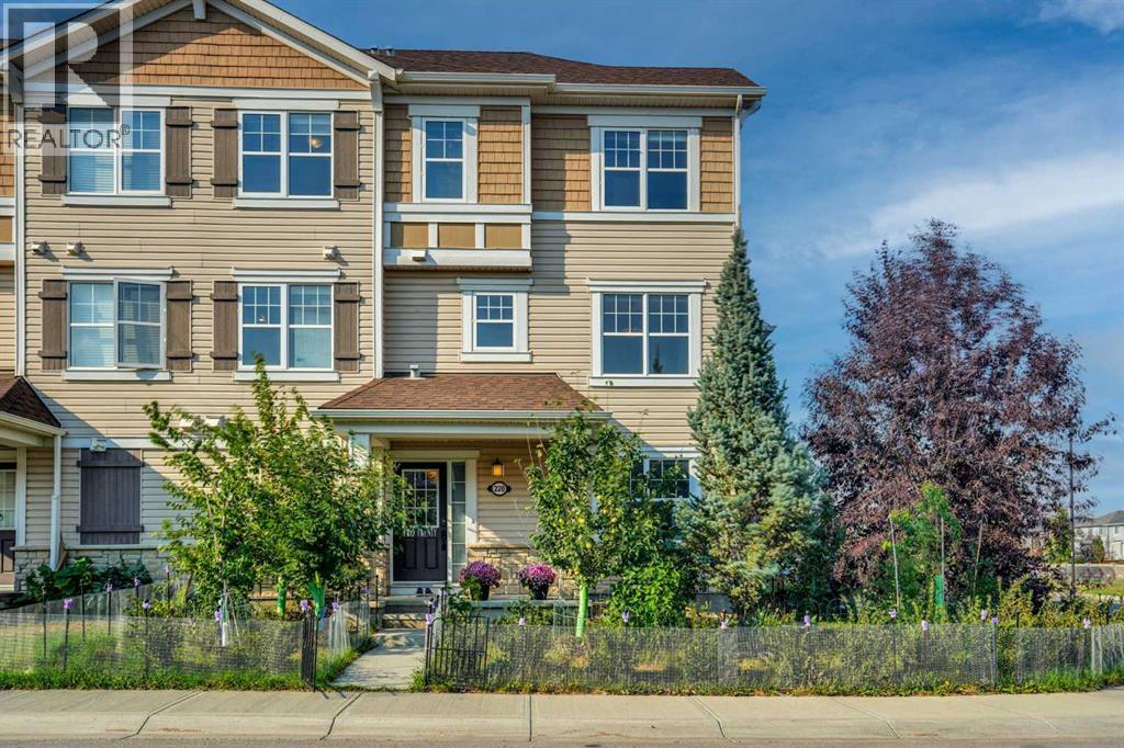 220 windford Crescent, Airdrie, Alberta, T4B4G5