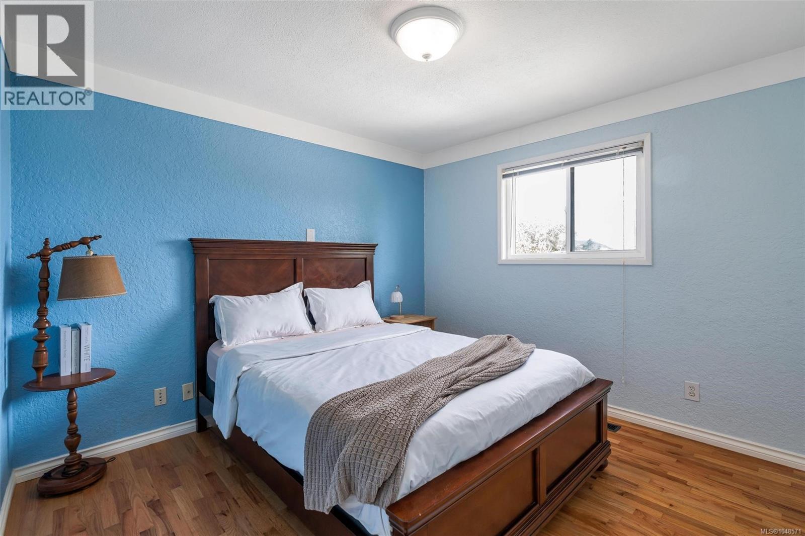  1640 Earlston Avenue, Saanich