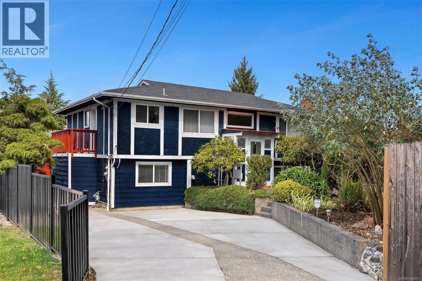  1640 Earlston Avenue, Saanich