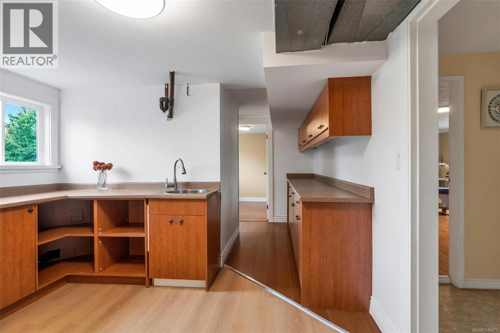  1640 Earlston Avenue, Saanich