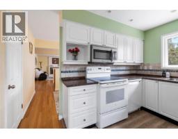 Kitchen - 1640 Earlston Ave, Saanich, BC V8P2Z5 Photo 16