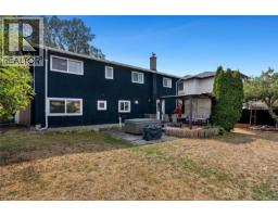 1640 Earlston Ave, Saanich, BC V8P2Z5 Photo 54