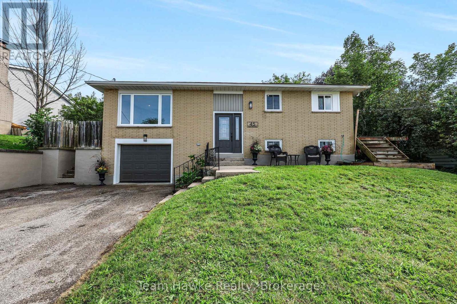 45 EASTON AVENUE - 2