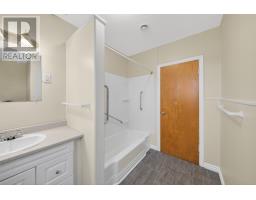 179 Empire Avenue thumbnail 16