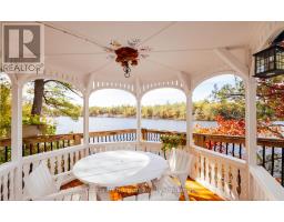 566 Hungry Bay Road W, Georgian Bay, ON L0K1S0 Photo 11