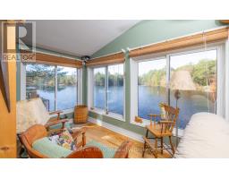 566 Hungry Bay Road W, Georgian Bay, ON L0K1S0 Photo 13
