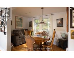 566 Hungry Bay Road W, Georgian Bay, ON L0K1S0 Photo 18