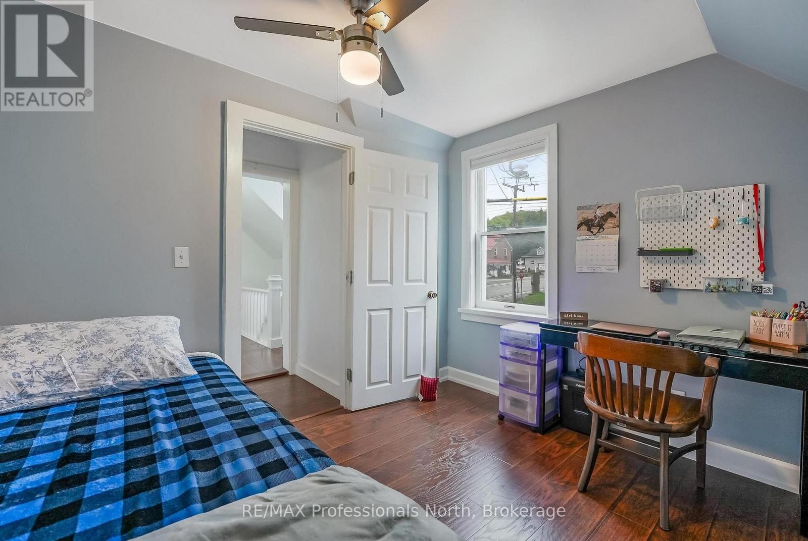 33 MAPLE AVENUE - 26