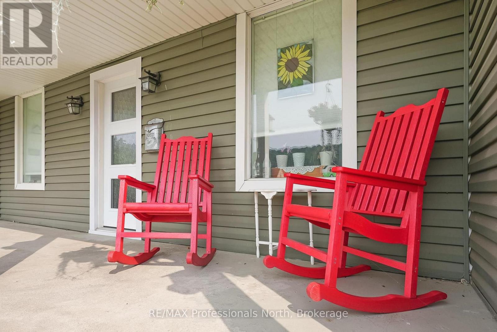 33 MAPLE AVENUE - 6