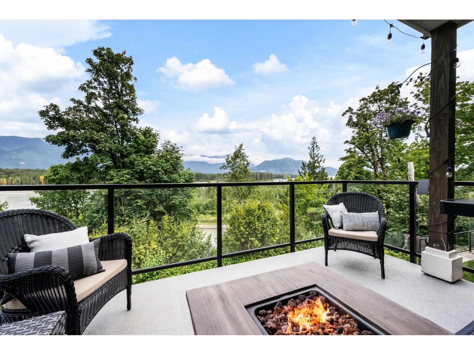 25 43575 CHILLIWACK MOUNTAIN ROAD, Chilliwack Mountain, Chilliwack