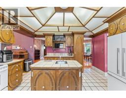 Kitchen - 4345 June Springs Road, Kelowna, BC V1W4C8 Photo 15