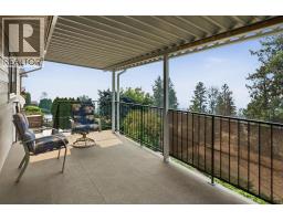 Living room - 3213 Sundance Drive, West Kelowna, BC V4T1S4 Photo 14